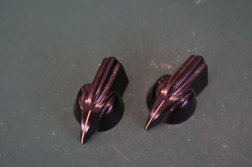Daka Ware Vintage Black Chicken Head Control Knobs Lot of Two