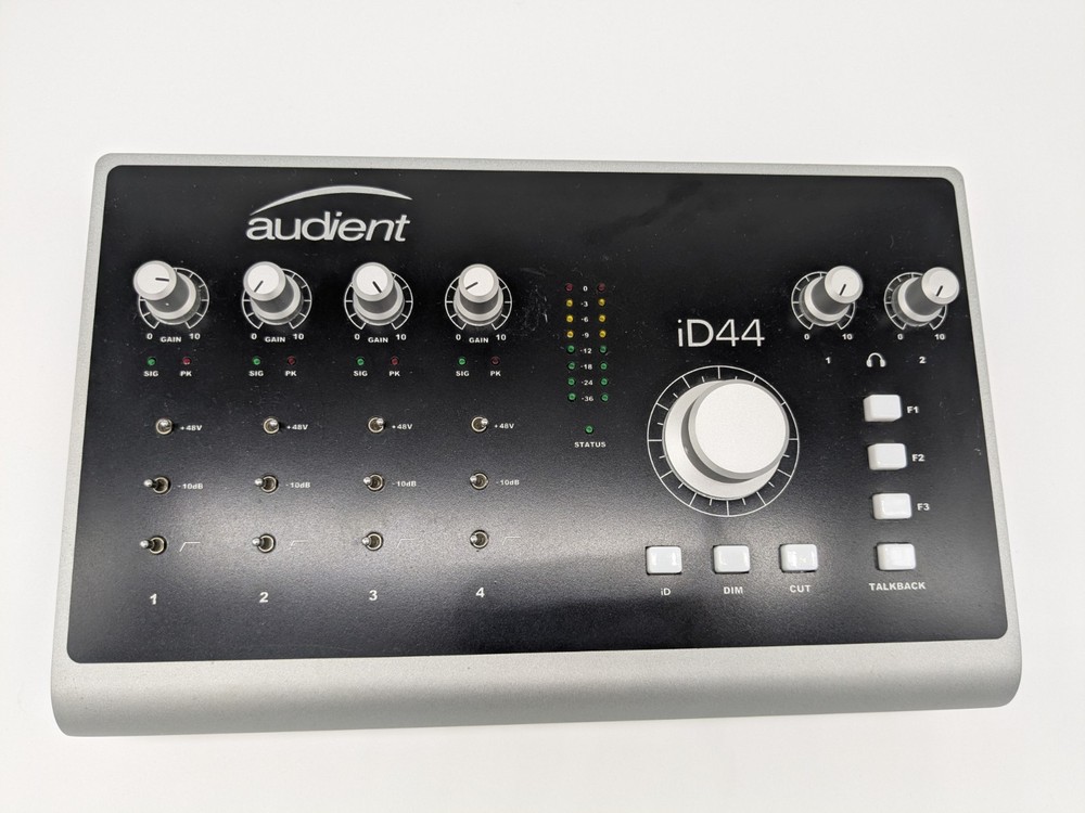 Audient iD44 USB Audio Interface - *Read Description