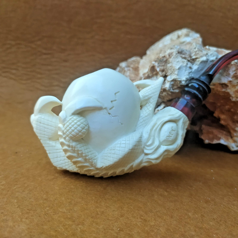 Eagle Claw and Egg Meerschaum Pipe