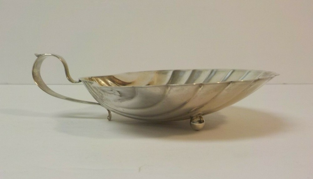 Hunt Silver Co. NY Sterling Silver Shell Candy Dish, 85 grams