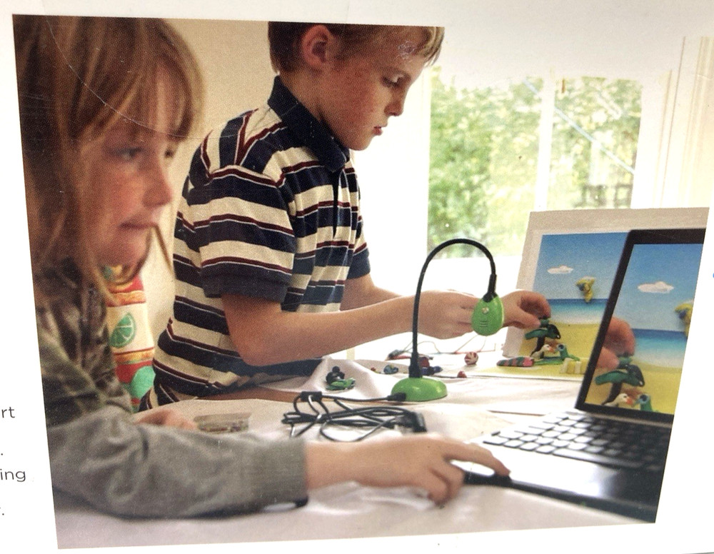 HUE Animation Studio Complete Stop Motion Animation Kit-includes Blue USB Camera