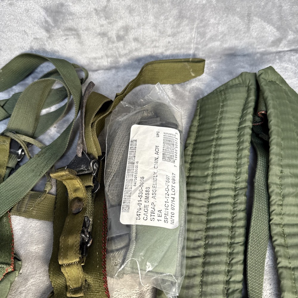 Military surplus bundle, Alice straps, backpack strap, strap, cage assembly Etc.