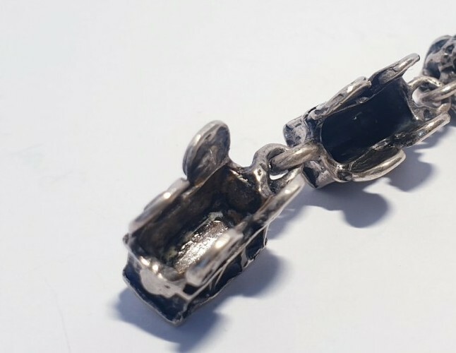 Vintage Solid Silver Italian made miniature of a Train Chain. Read Description!