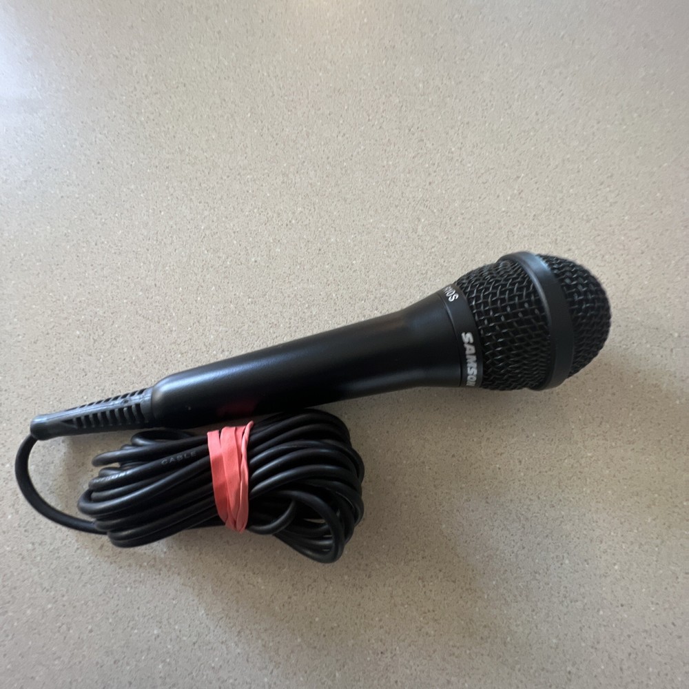 Samson R10s Dynamic Karaoke Vocal Microphone Tested
