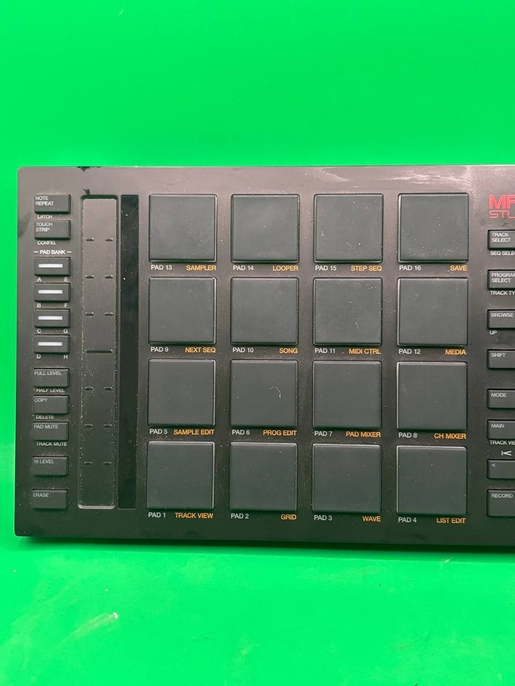 Akai Professional MPC Studio Music Production Controller Working PH9