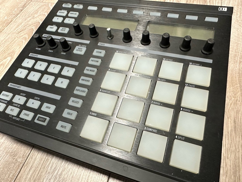 Maschine Groove Production Studio N1 Controller No Software Untested