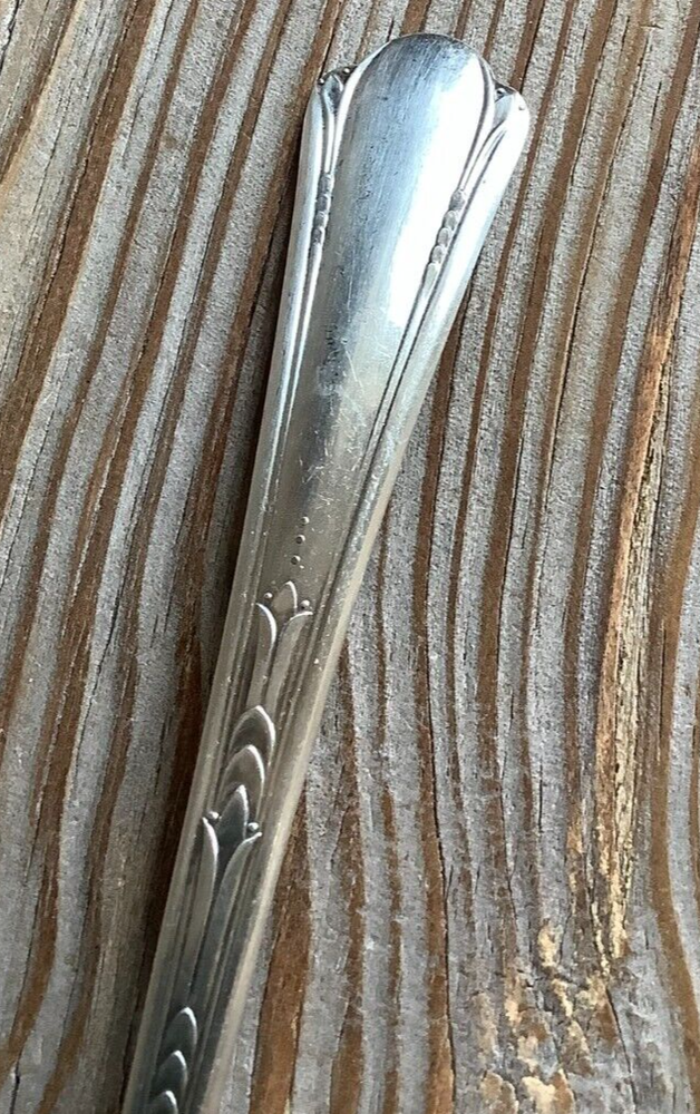 VALENCIA SILVER PLATE - (mid-cent) VALENCIA - COLD MEAT SERVING FORK - 8 5/8"