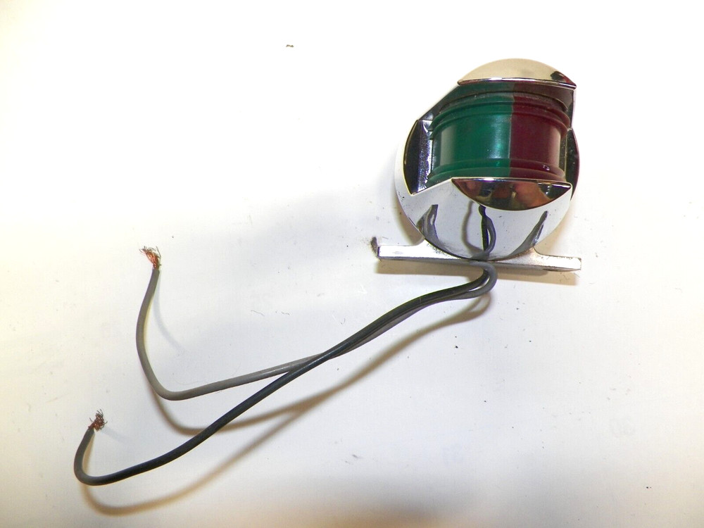 Vintage Marine Bow Light Red/Green