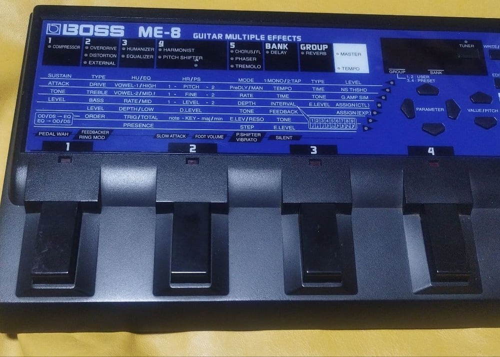 BOSS ME-8 Multi Effects Guitar Processor Pedal Made in Japan Tested