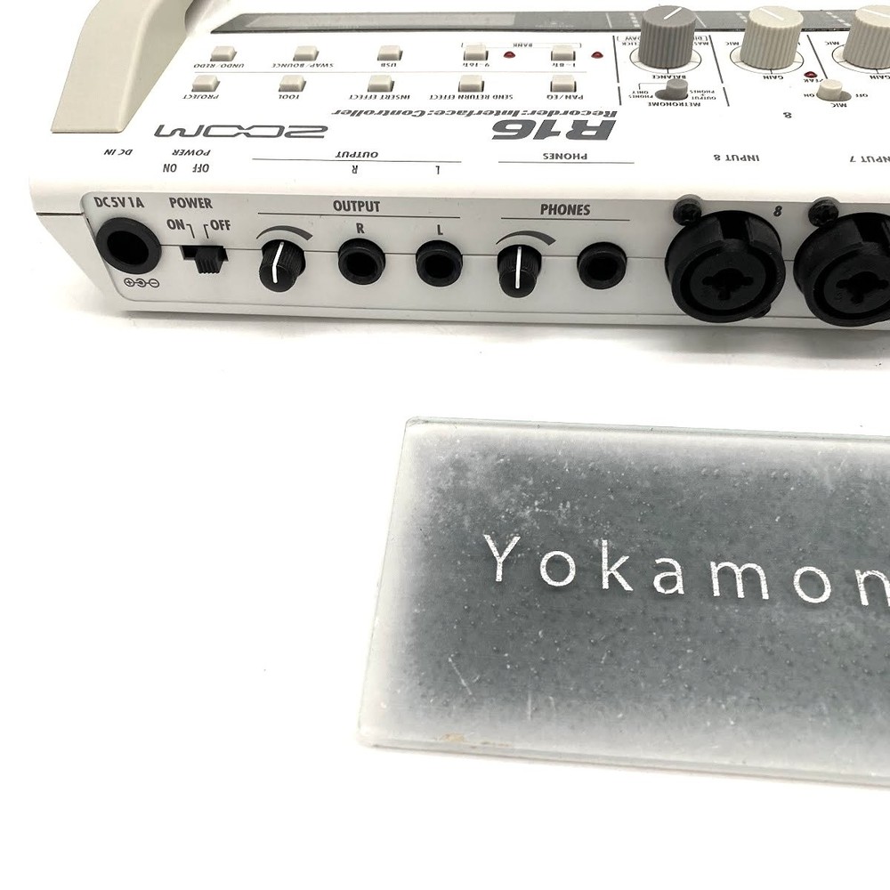 Zoom R16 Portable Multitrack Recorder Controller Interface device Used W case