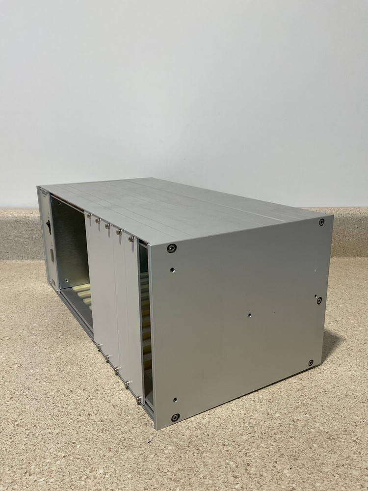 National Instruments SCXI-1001