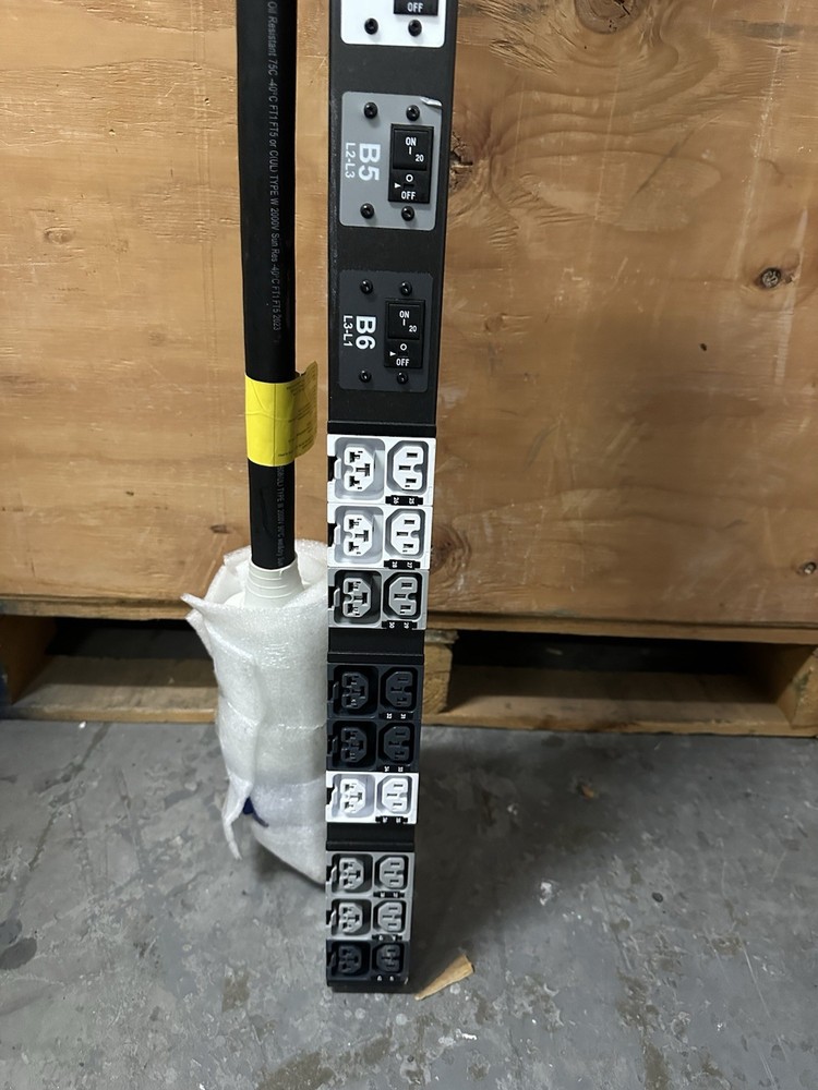 APC ADPU10452MO NetShelter Rack Power Distribution Unit Advanced, Metered, 3 Pha