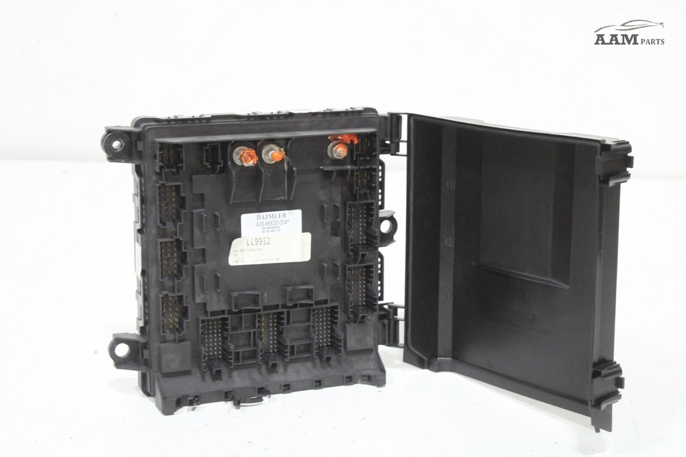 2018-2023 FREIGHTLINER CASCADIA SSAM FUSE COMPUTER CONTROL PANEL OEM