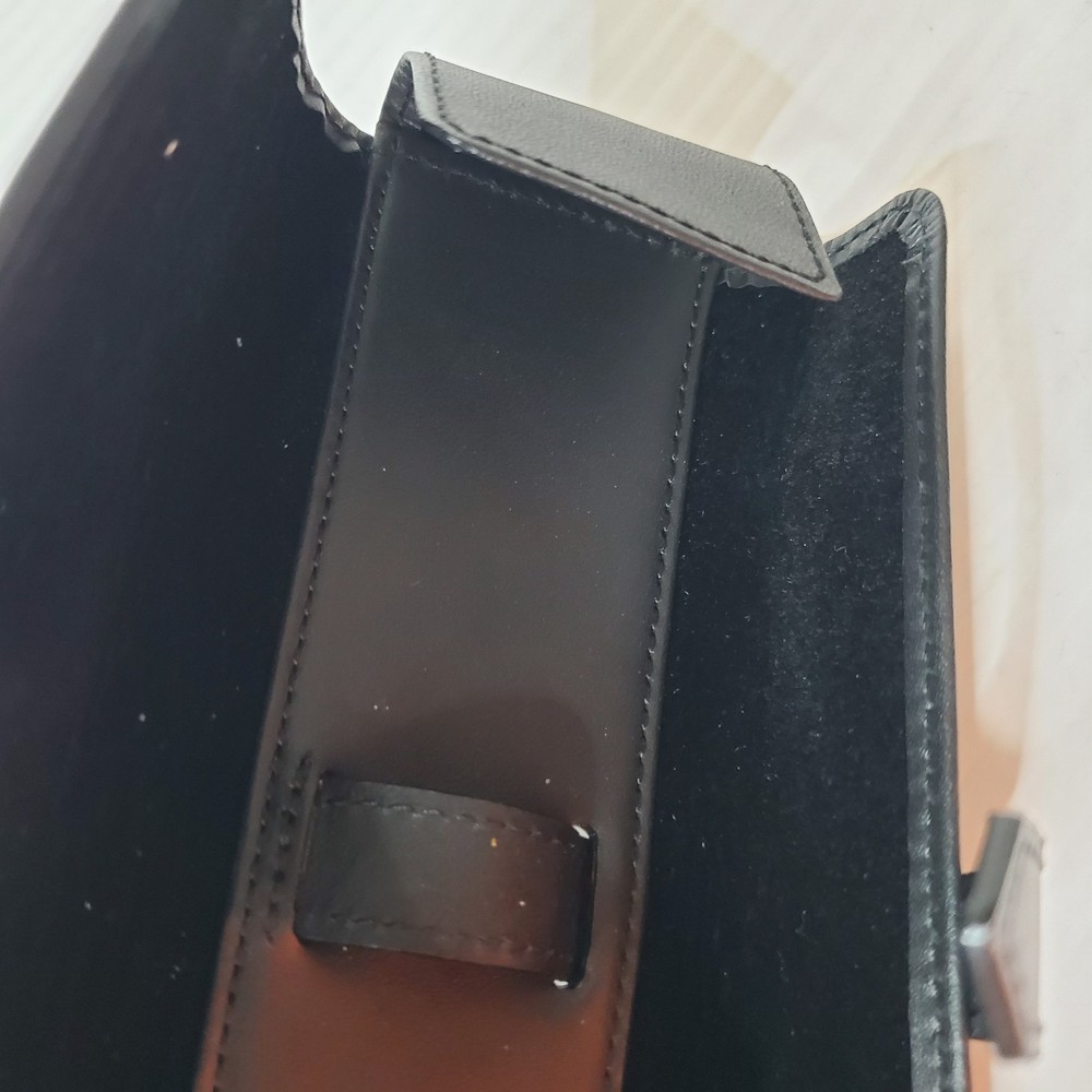 Black Leather Pen Pouch Case Single New In Box Envelope Style