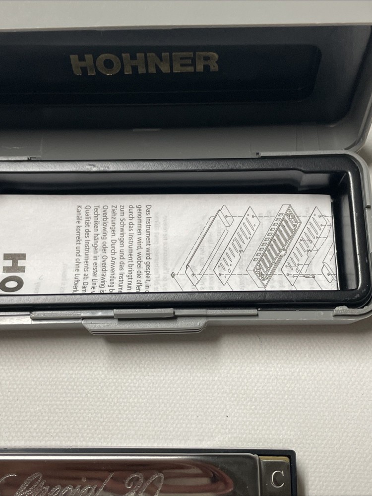 Hohner Special 20 Harmonica With Case L1