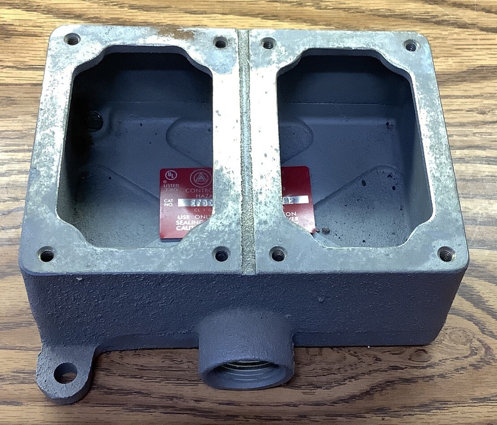 Appleton EFDC275-NL-0 1/02 Control Assembly Body