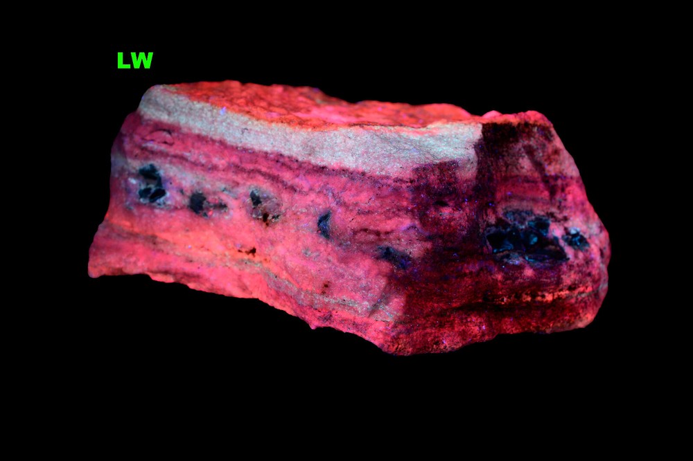 ARAGONITE from BOCCHEGGIANO