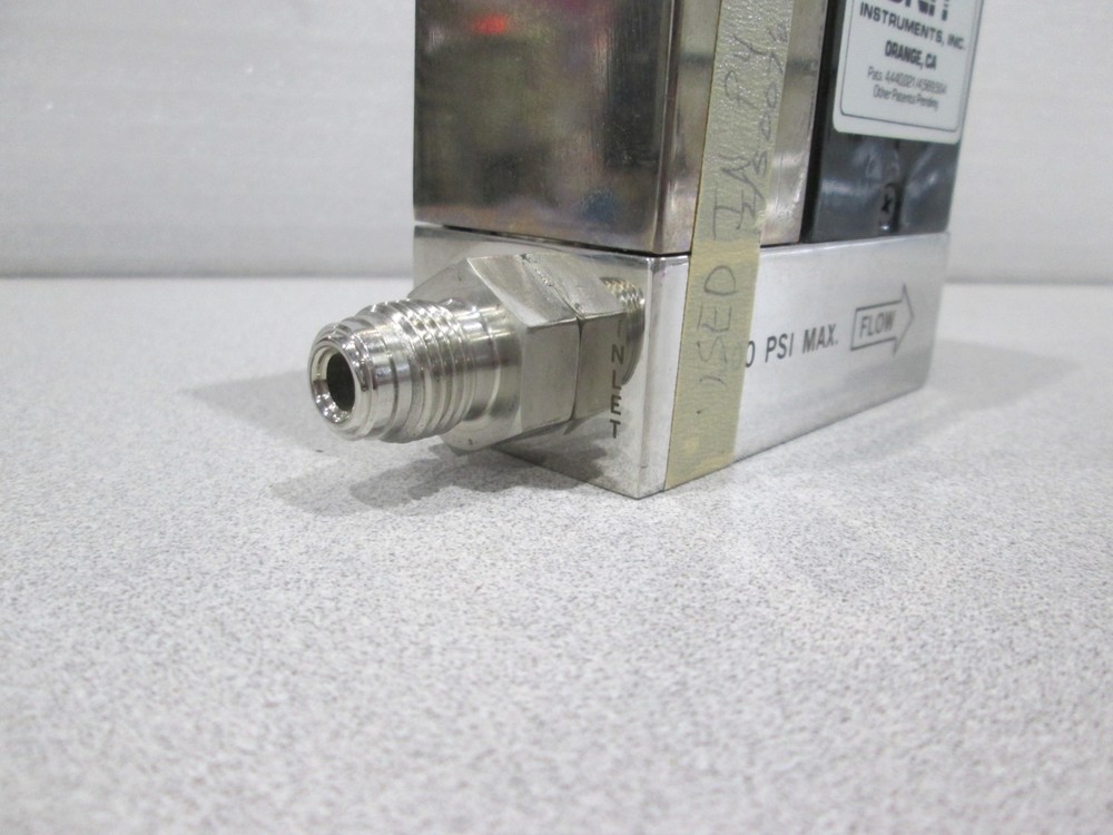 Unit UFC-1500A Mass Flow Controller, Gas, Cl2, 20 SCCM