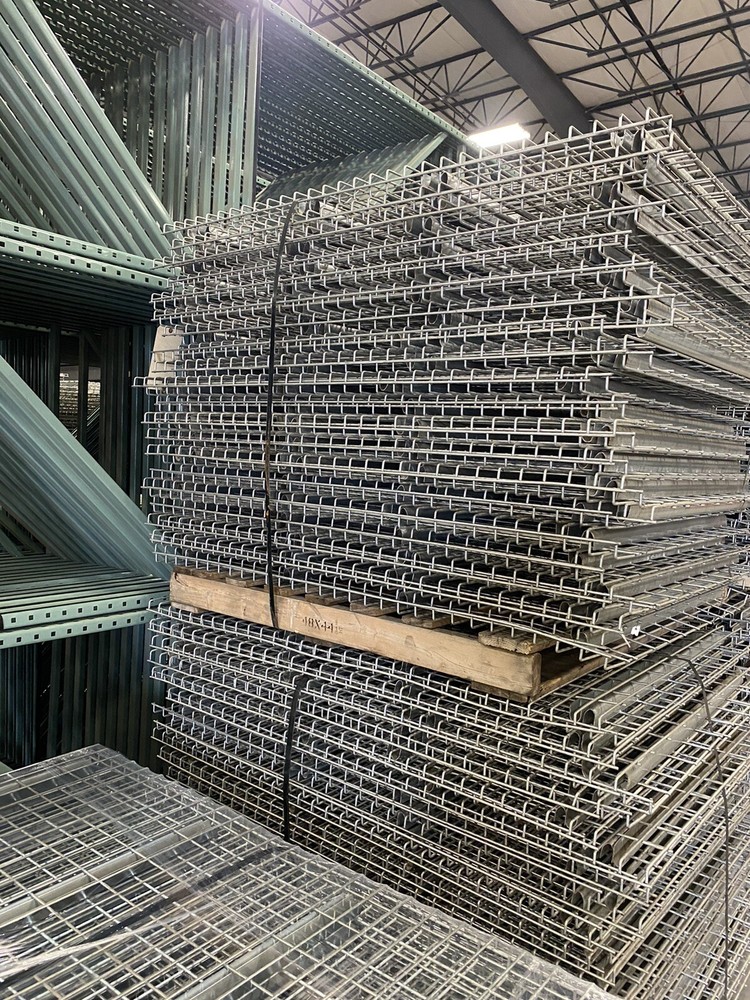 Used Galvanized Waterfall Wire Mesh Decking 42"D x 58"W, Pallet Racking.