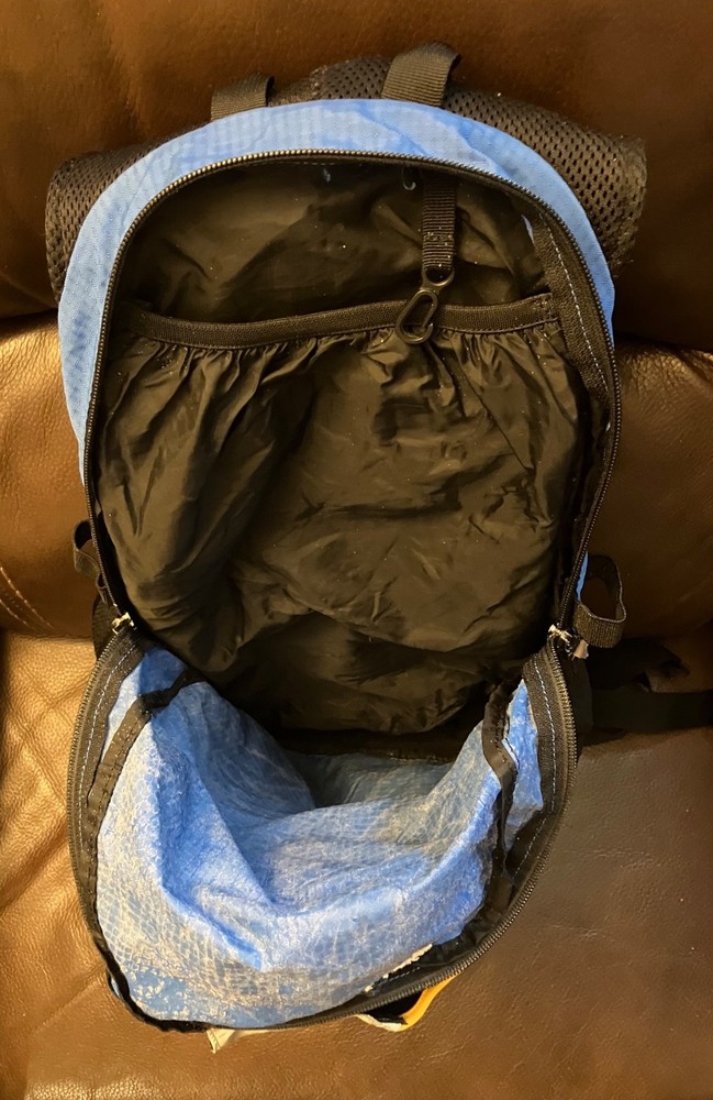 Go-Lite Daypack Backpack, Hiking/Camping/Outdoors, Great Condition