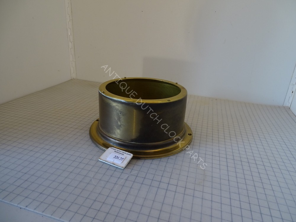 ORIGINAL BRASS CASING FOR A GERMAN SCHATZ BAROMETER