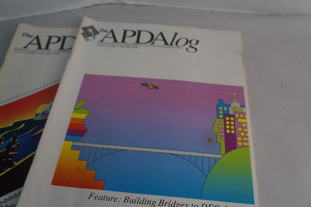lot of 10 Vintage Apple APDAlog Catalogs For Programmers & Developers APDA Log