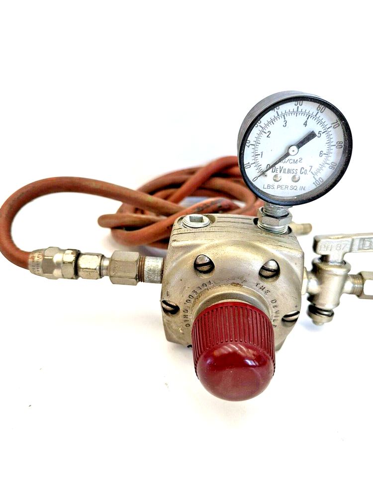 DeVILBISS Air regulator and water separator and hose