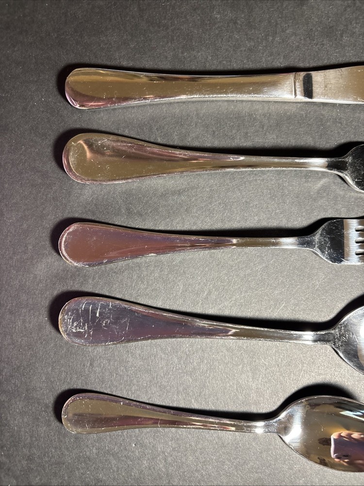 Godinger 18/10 Stainless Flatware Pattern Karina 5 Piece Setting New Display
