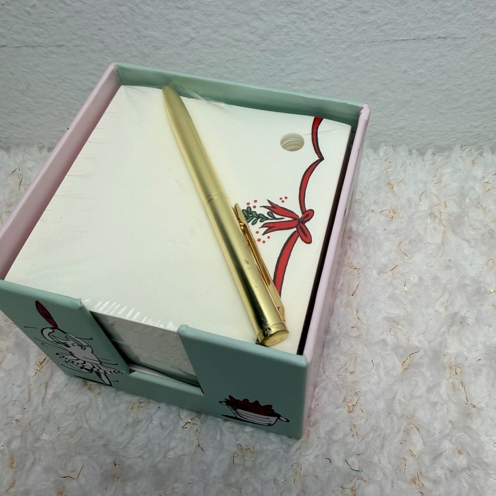 kate spade new york Note Cube with 400 Blank Sheets and Black Ink Pen