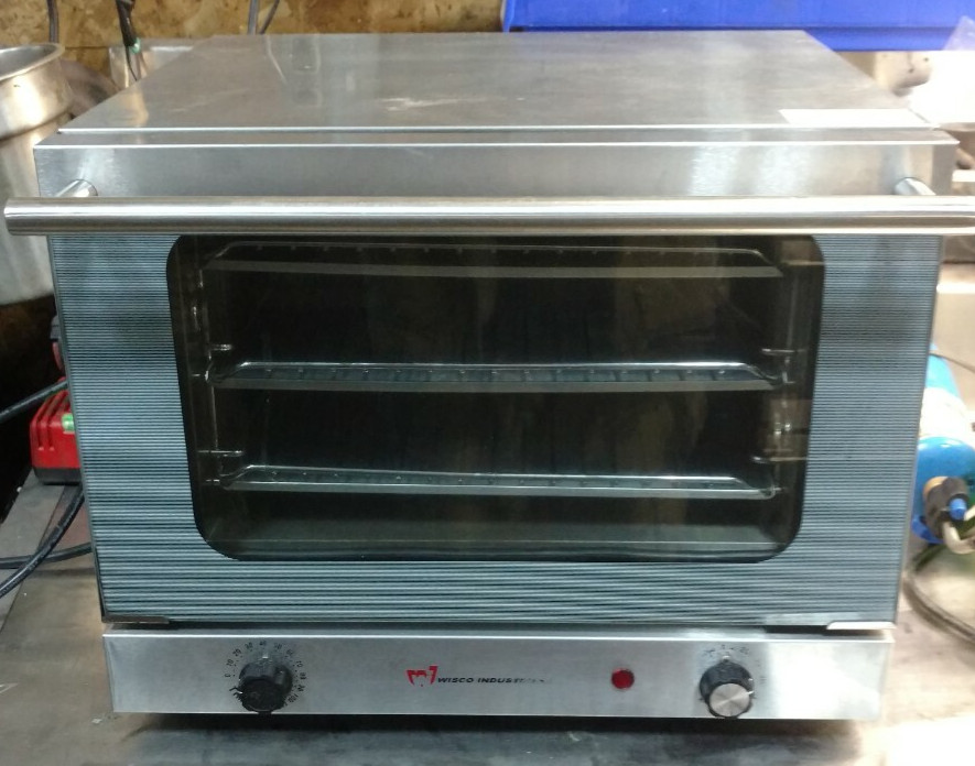 Wisco 620 Countertop Convection Oven