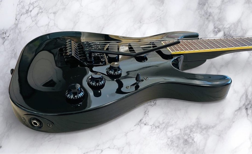 Mint Grass Roots HORIZON SUGIZO Model Black