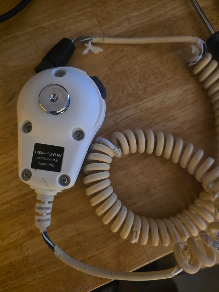 Icom M602 VHF Marine Transceiver