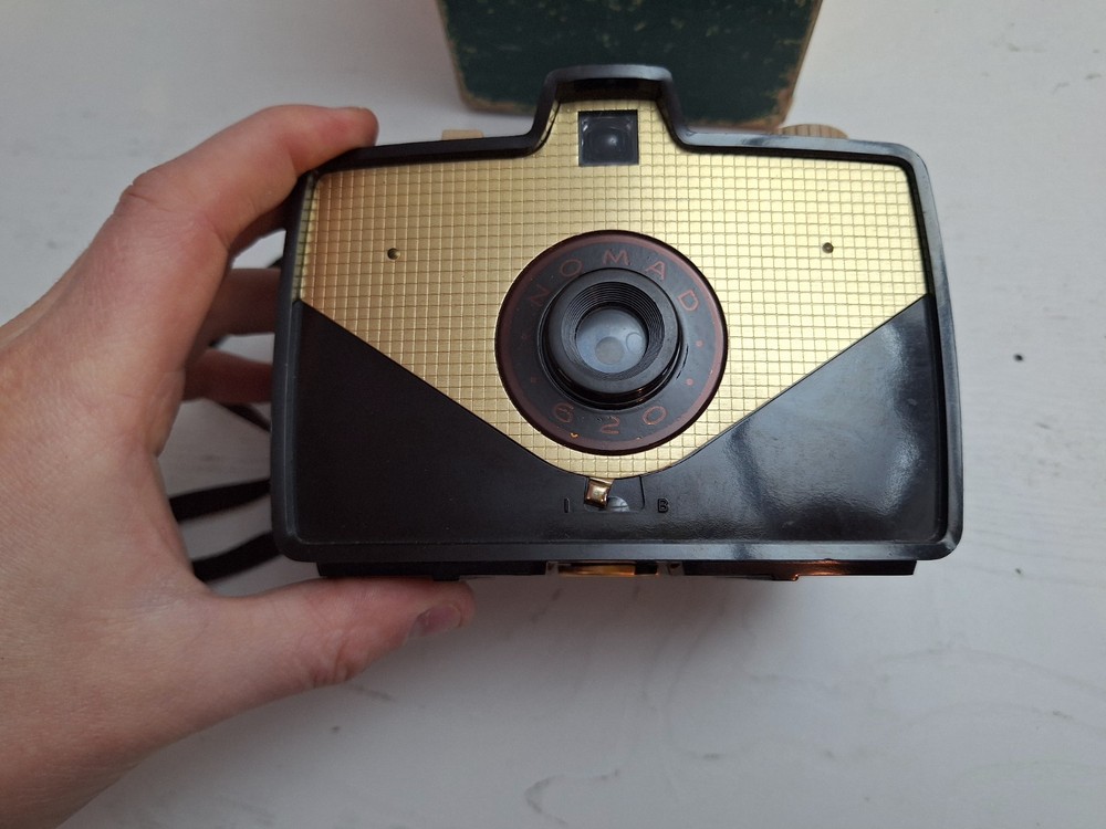 Sawyers Nomad Camera Pak 620 Original Box Untested