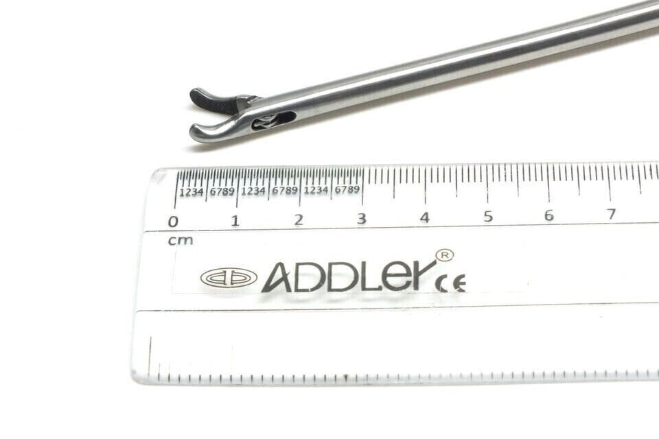 LAPAROSCOPIC 5 MM V-TYPE CURVED NEEDLE HOLDER BLUE HANDLE ADDLER