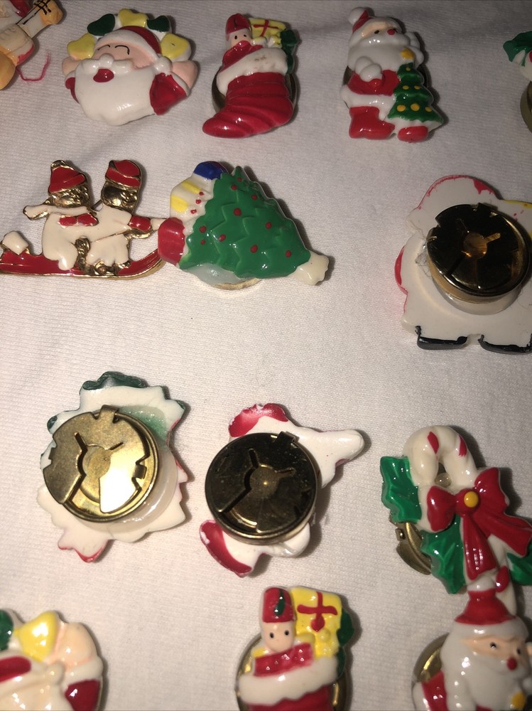 Christmas pin