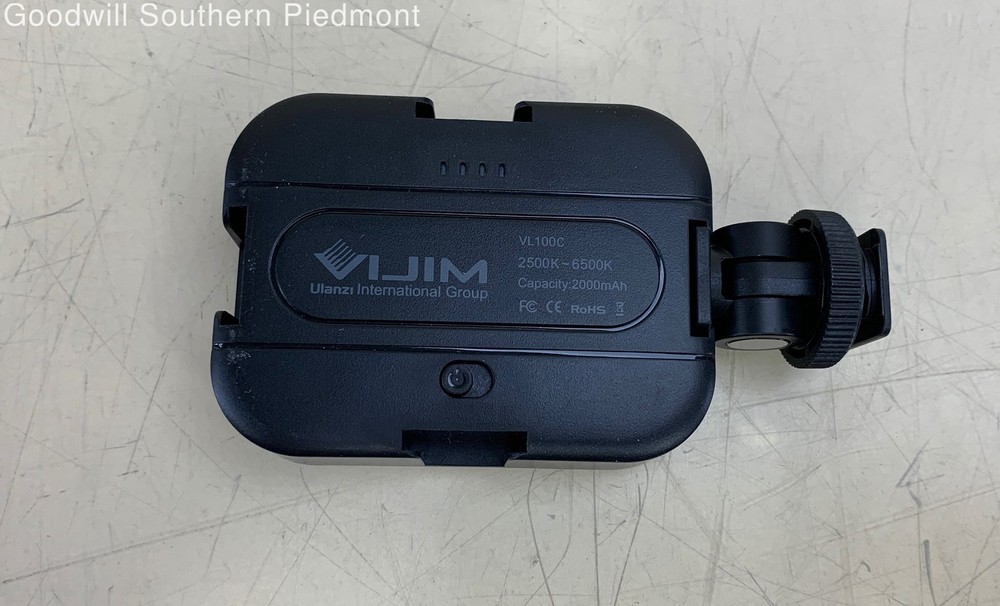 Ulanzi VL100C Portable Camera LED Light - Tested