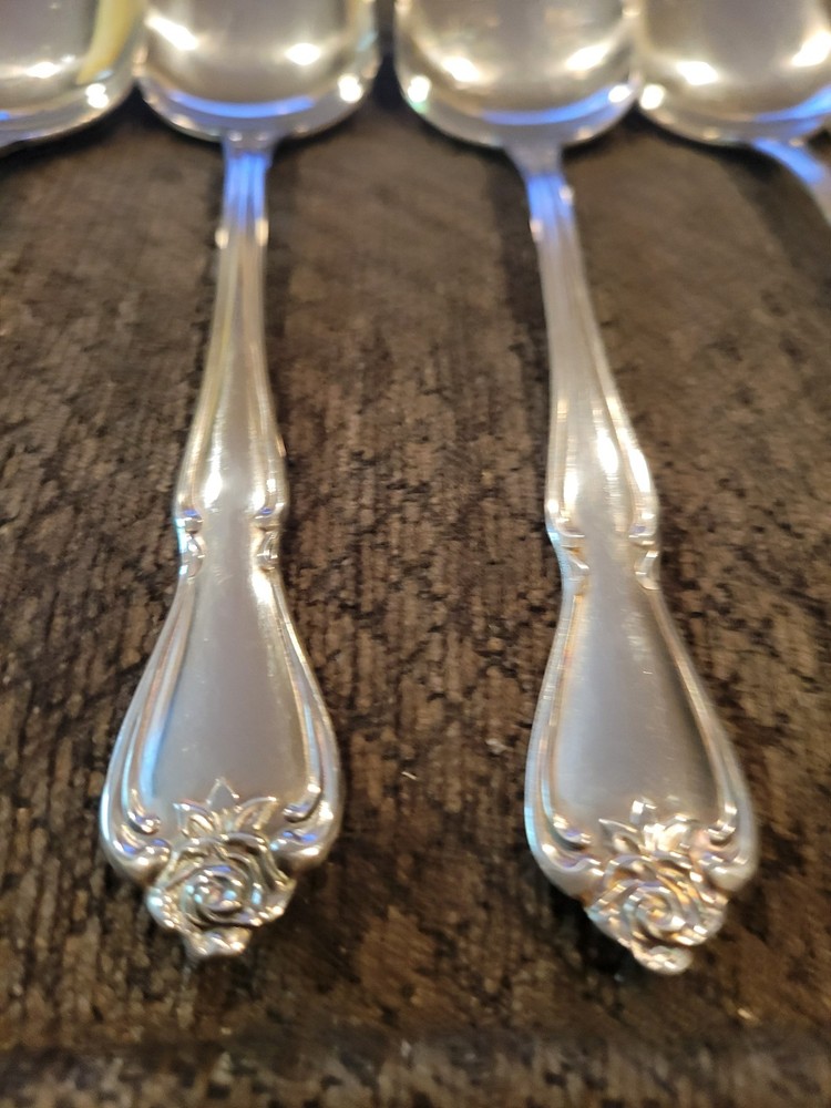 Oneida True Rose Arbor Rose Or Chaplet 10 Piece Stainless Servering Set