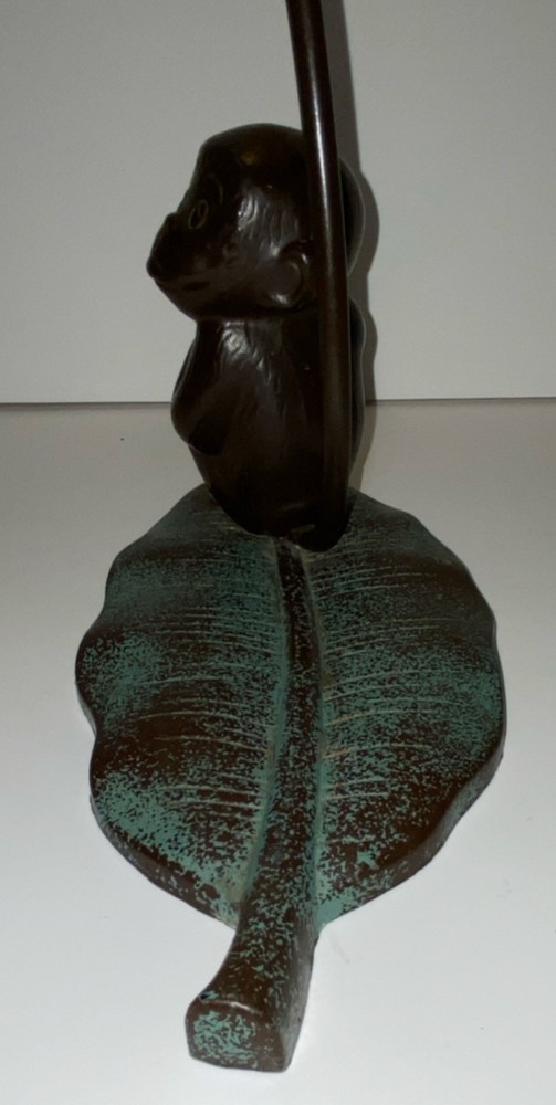 VNTG 13” CAST IRON MONKEY BANANA HOLDER TAIL HANGING HOOK ON LEAF BASE RUSTIC