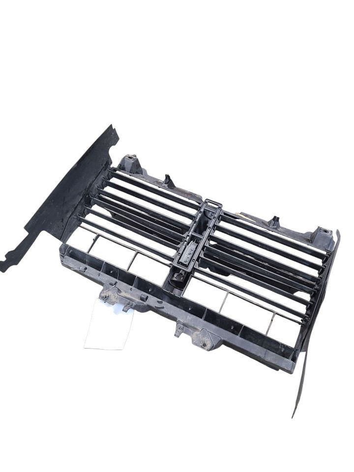 RAM1500 2018 Air Shutter 624724