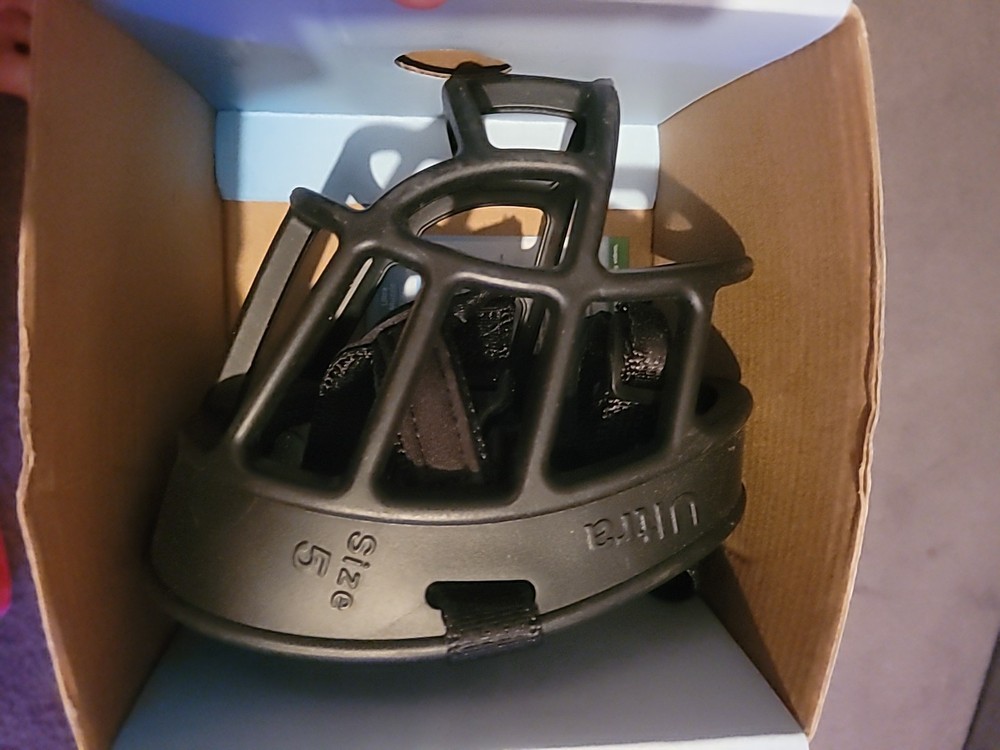 Baskerville Ultra Muzzle for Dogs, Size 5 - Black