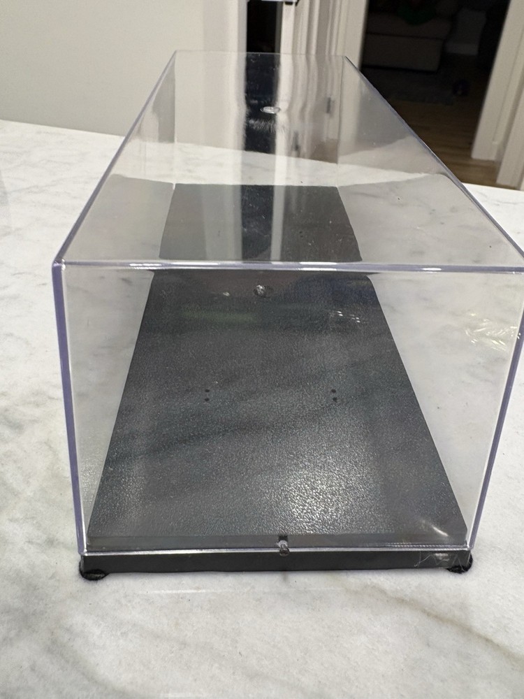 ERTL Stackable Single Car Display Case 1/24 Or 1/25 Acrylic Diecast Model Clear
