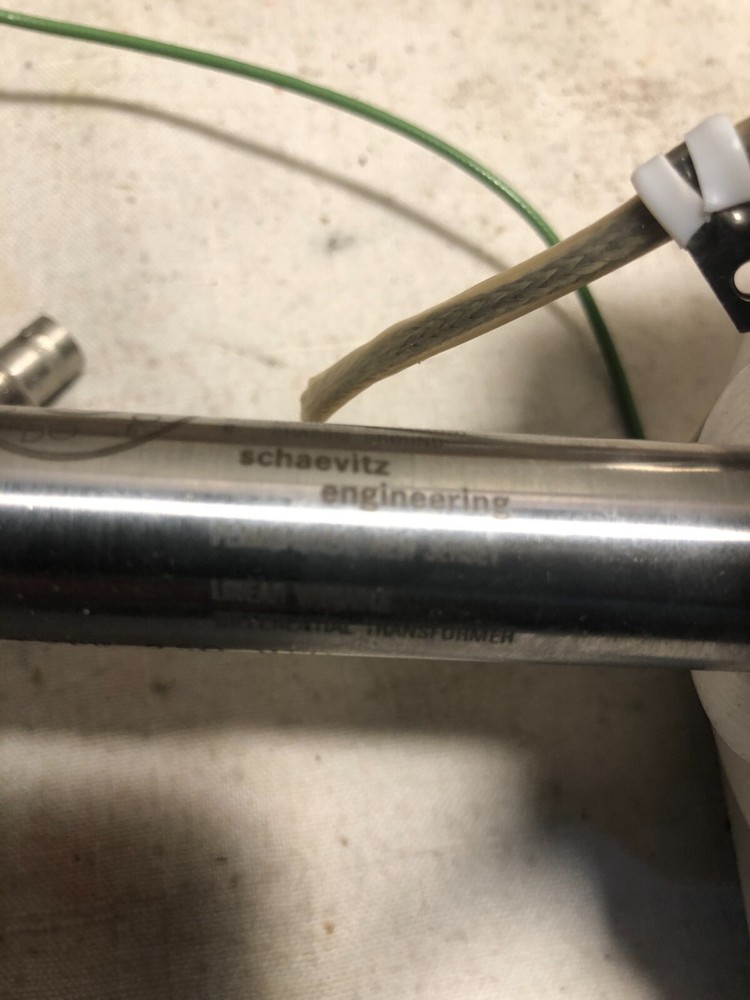 Military Laser Schaevitz Eng Linear Variable Differential Transformer & Mount