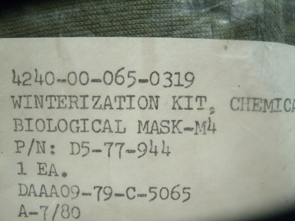 WINTERIZATION KIT FOR A M 17 GAS MASK NEW
