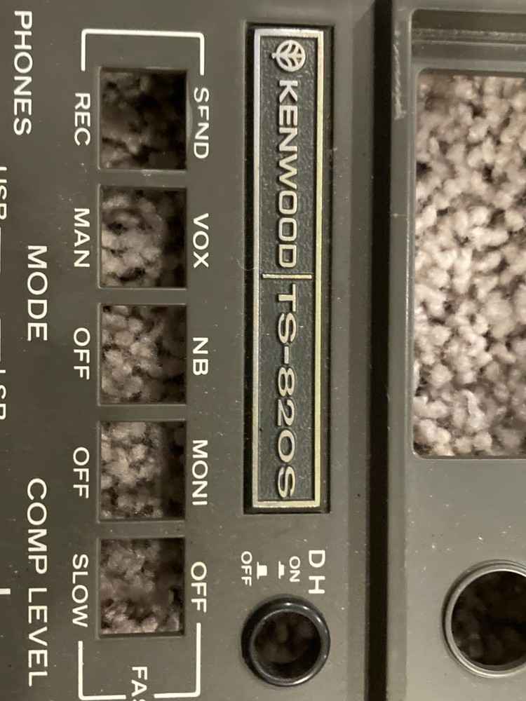 KENWOOD TS-820s FRONT PANEL