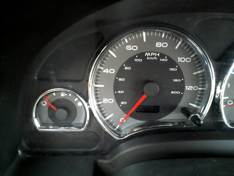 Speedometer US Fits 06 TORRENT 371937