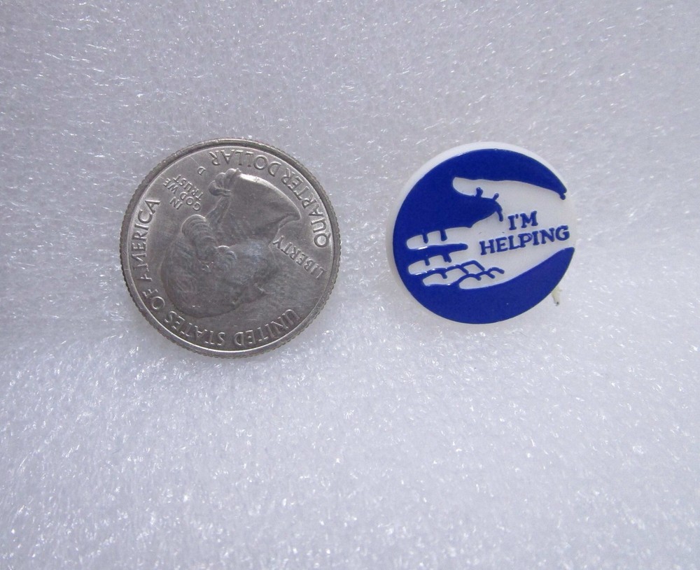 I'm Helping Plastic Pin
