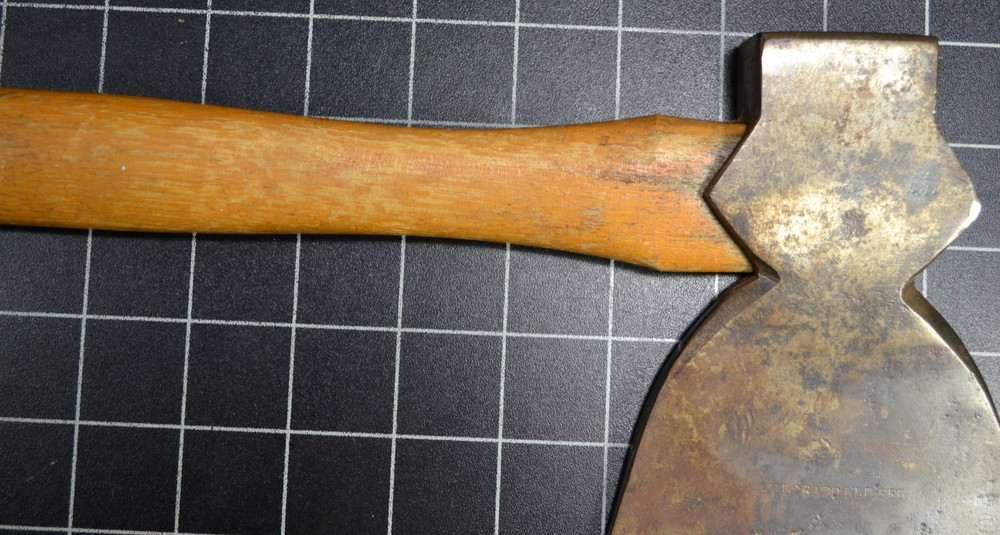 KOLORADO KLIPPER - CAMP HATCHET