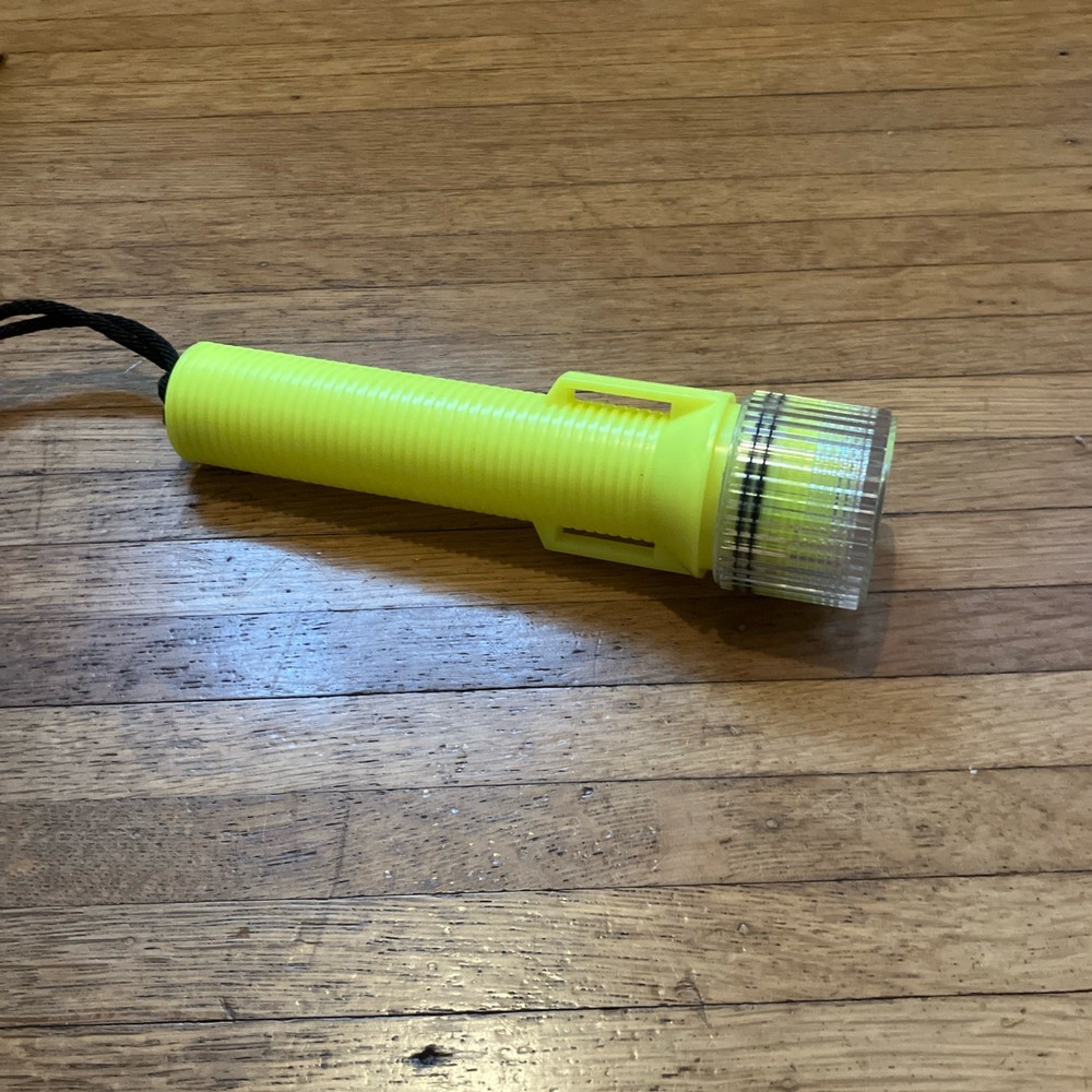 Tektite Strobe LED Scuba Dive Light and Flashlight Camping Hi Intensity