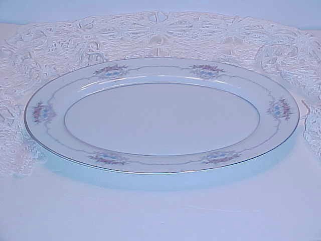 Mikasa Fine China Ursula Pattern 5770 Oval Serving Platter