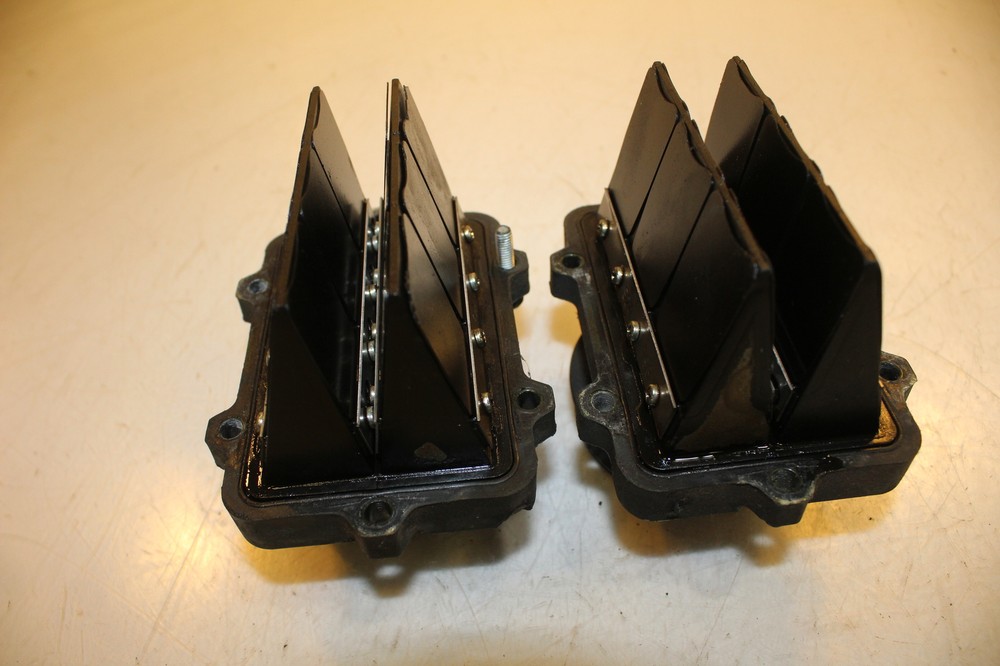 2017 Ski-doo Summit 850 Intake Reed Block Assembly Set Pair 420924798
